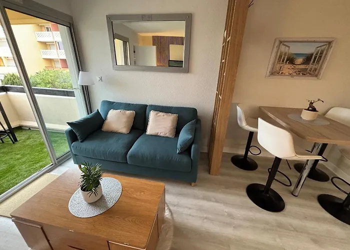 Abbaye Du Cap, Jolie , Cap D'agde * アグド